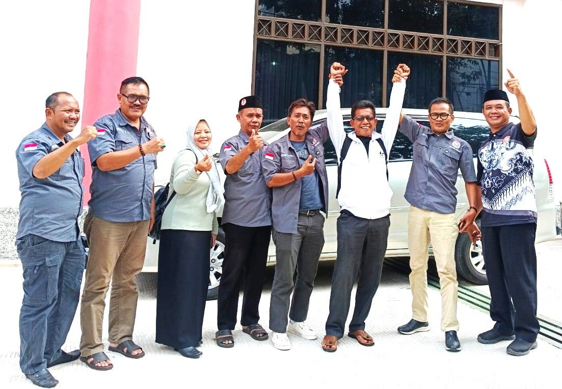 Delegasi Catur di Gd Guru Jabar.jpg